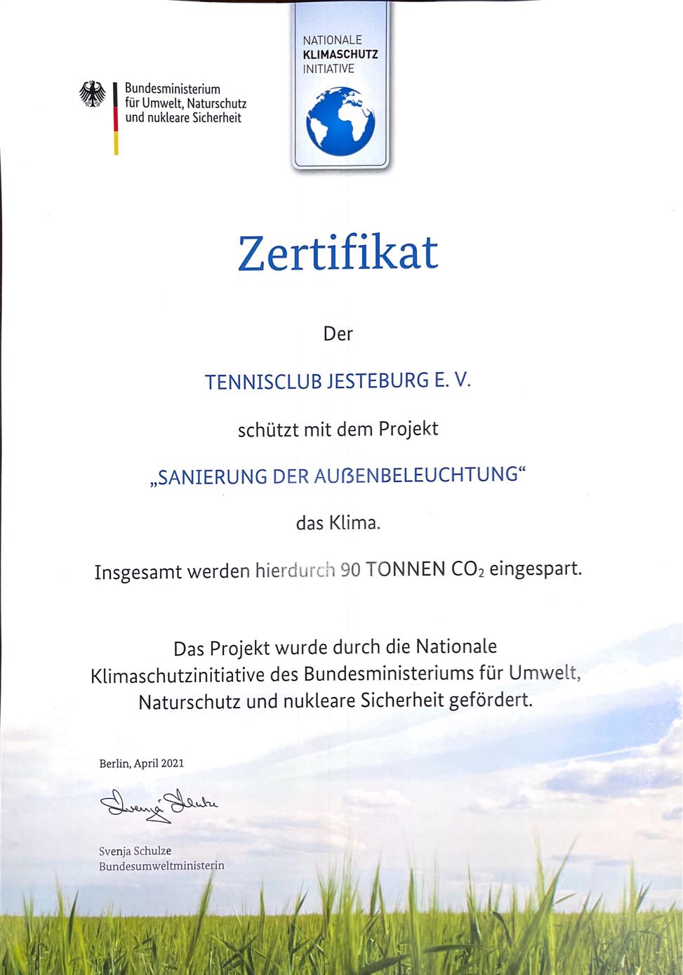 TC Jesteburg schützt mit dem Projekt „Sanierung der Außenbeleuchtung“ das Klima!